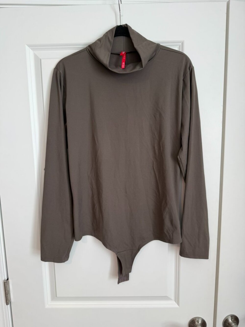 SPANX Suit Yourself Mock Turtleneck Bodysuit Size 2X Taupe Brown